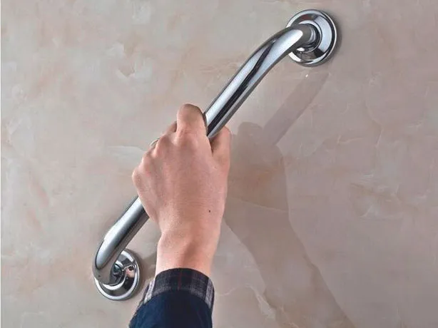 Как выбрать поручни для инвалидов?  Рекомендации по выбору и монтажу поручней.
