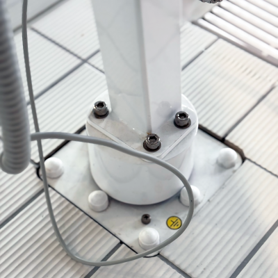 Подъемник электрический для бассейна "ЕНИСЕЙ" ИПБ-170Э (с электроприводом и аккумулятором)